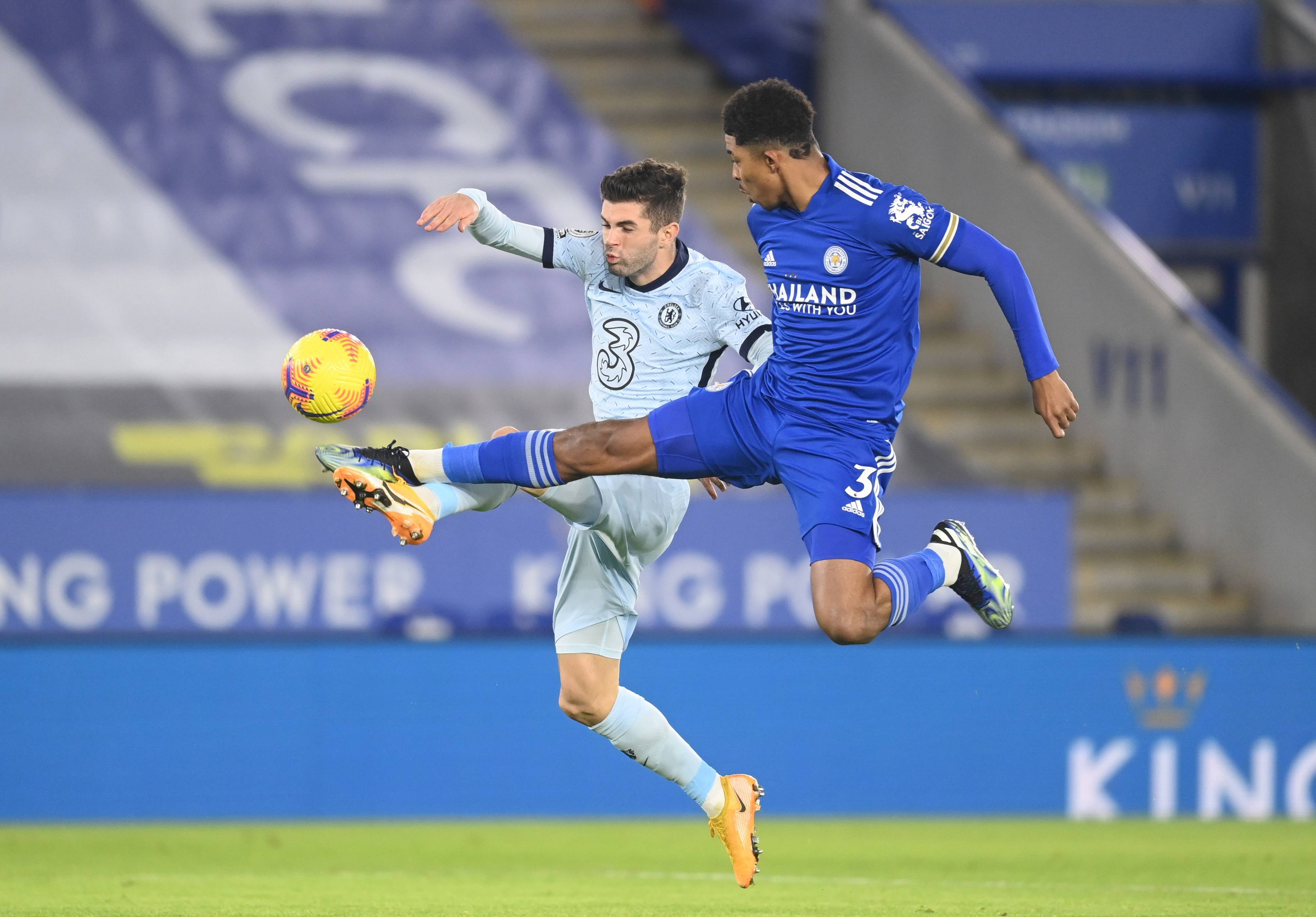 莫耶斯：除非砍掉塔尔科夫斯基的手，否则我不知他怎么躲得开