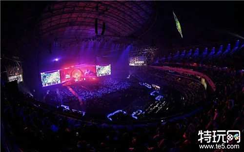 狄龙喷追梦打球脏导致巴特勒受伤 穆迪：这话从他嘴里说出挺讽刺