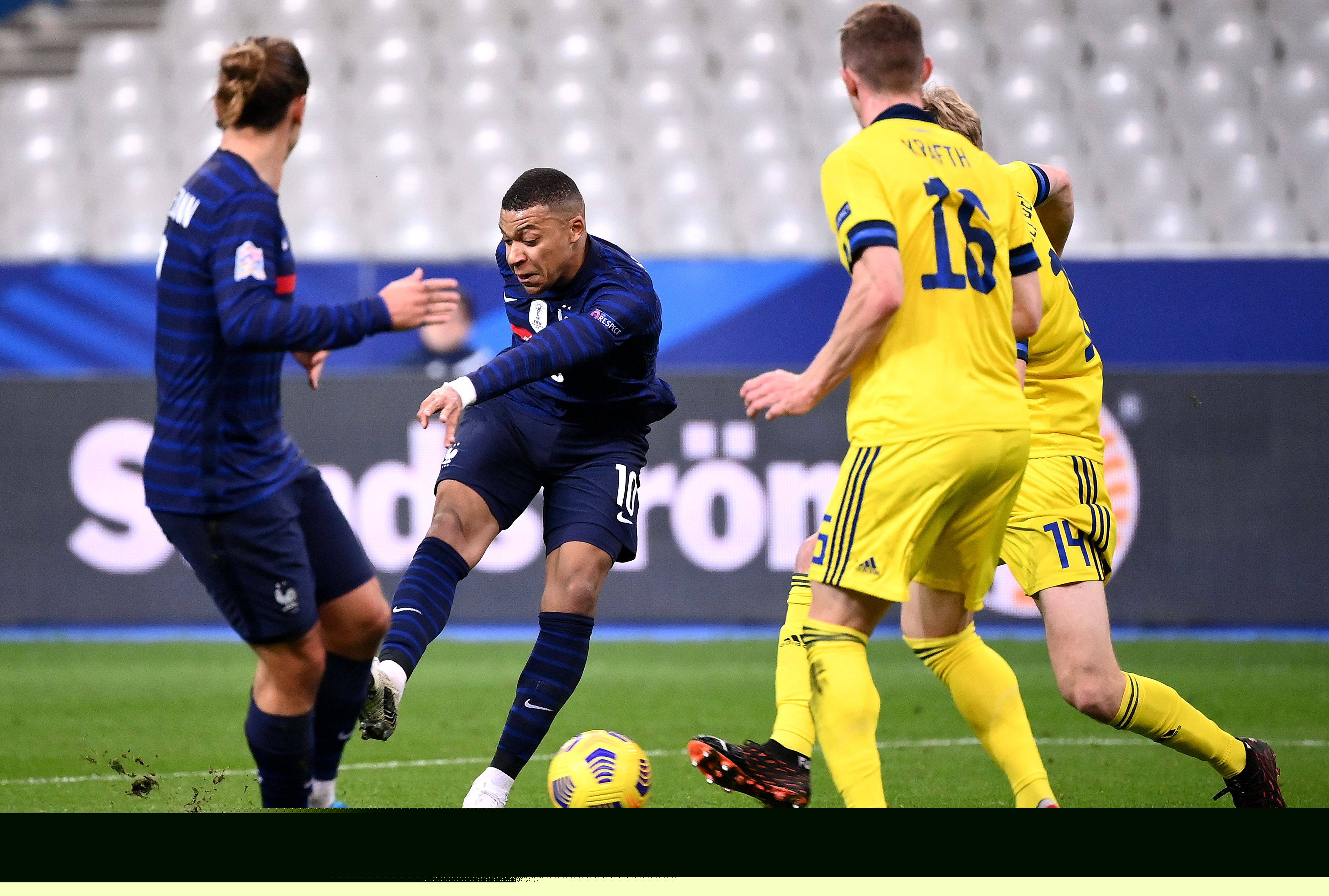 更是球场上 更是球场上