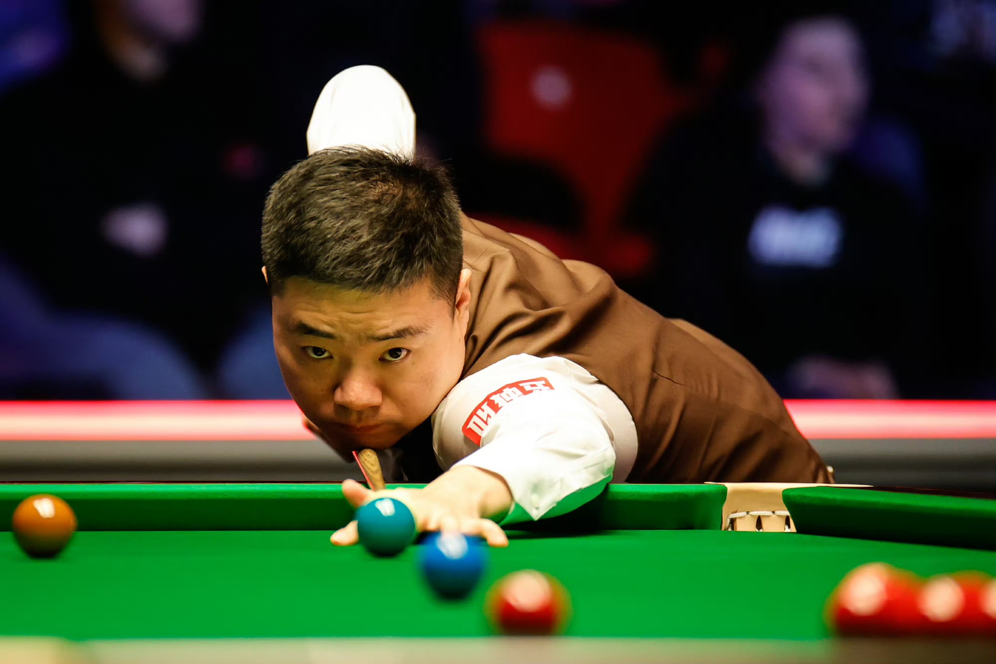 线防守和篮 线防守和篮